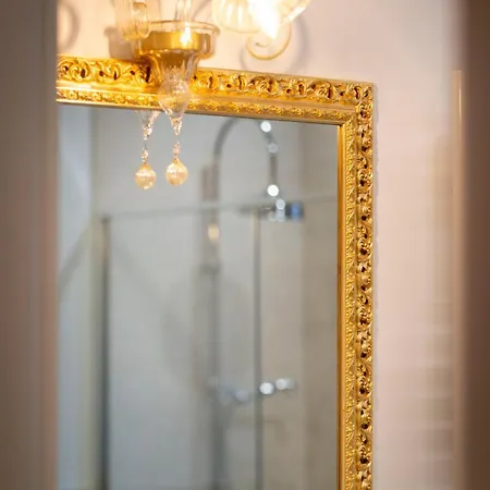 Stylish & Cozy Venetian House *