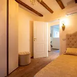 Semesterbostad Stylish & Cozy Venetian House *