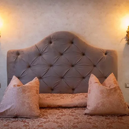 בית נופש Stylish & Cozy Venetian House