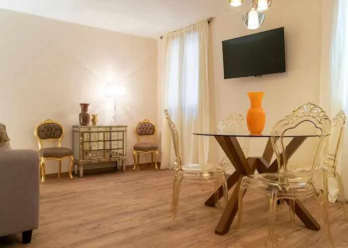 Дом отдыха Stylish & Cozy Venetian House Венеция