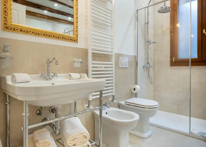 Stylish & Cozy Venetian House * Венеция
